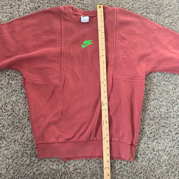 Nike Red Crewneck Sweatshirt With Green Logo & Navy Elbow Patches S - Picture 6 of 8